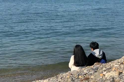 任亮诗歌《雪梦春言》深度解析与点评 任亮诗歌《雪梦春言》深度解析与点评